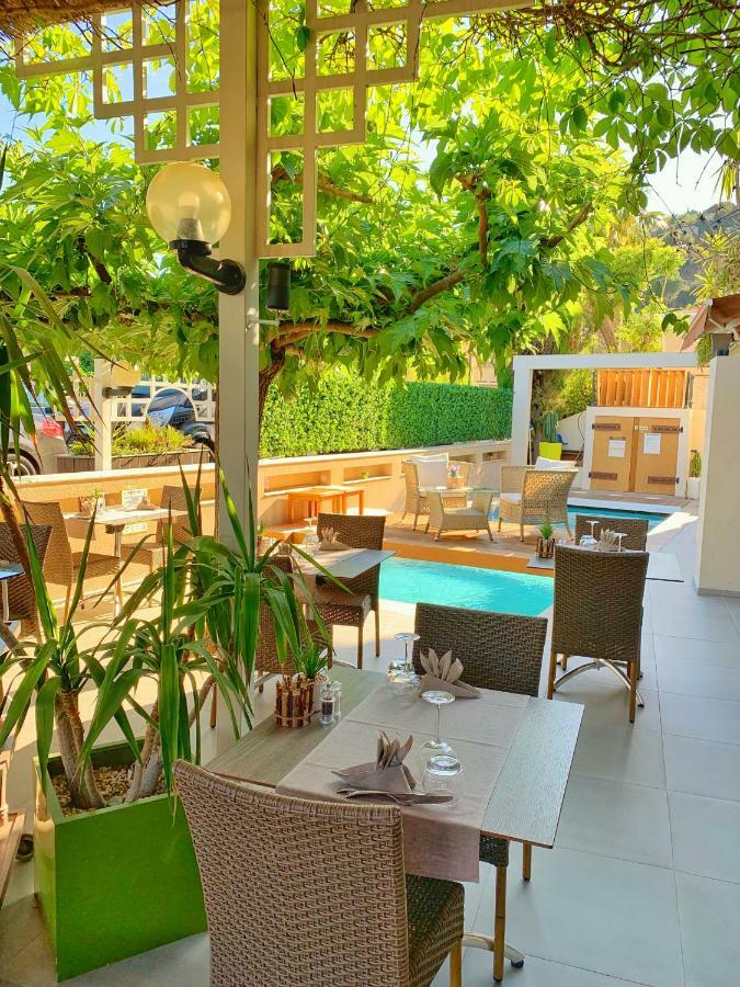 Hotel Beau Soleil Le Lavandou Kültér fotó